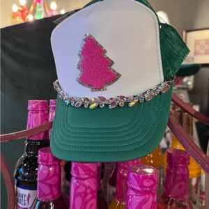 Vibe Green and White Hat with Pink Tree Design